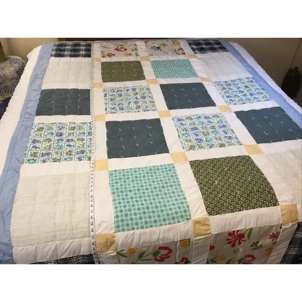 Handmade Patchwork Feed-sack Quilt 92x66 White blue multi‎ colors sewed & tacked